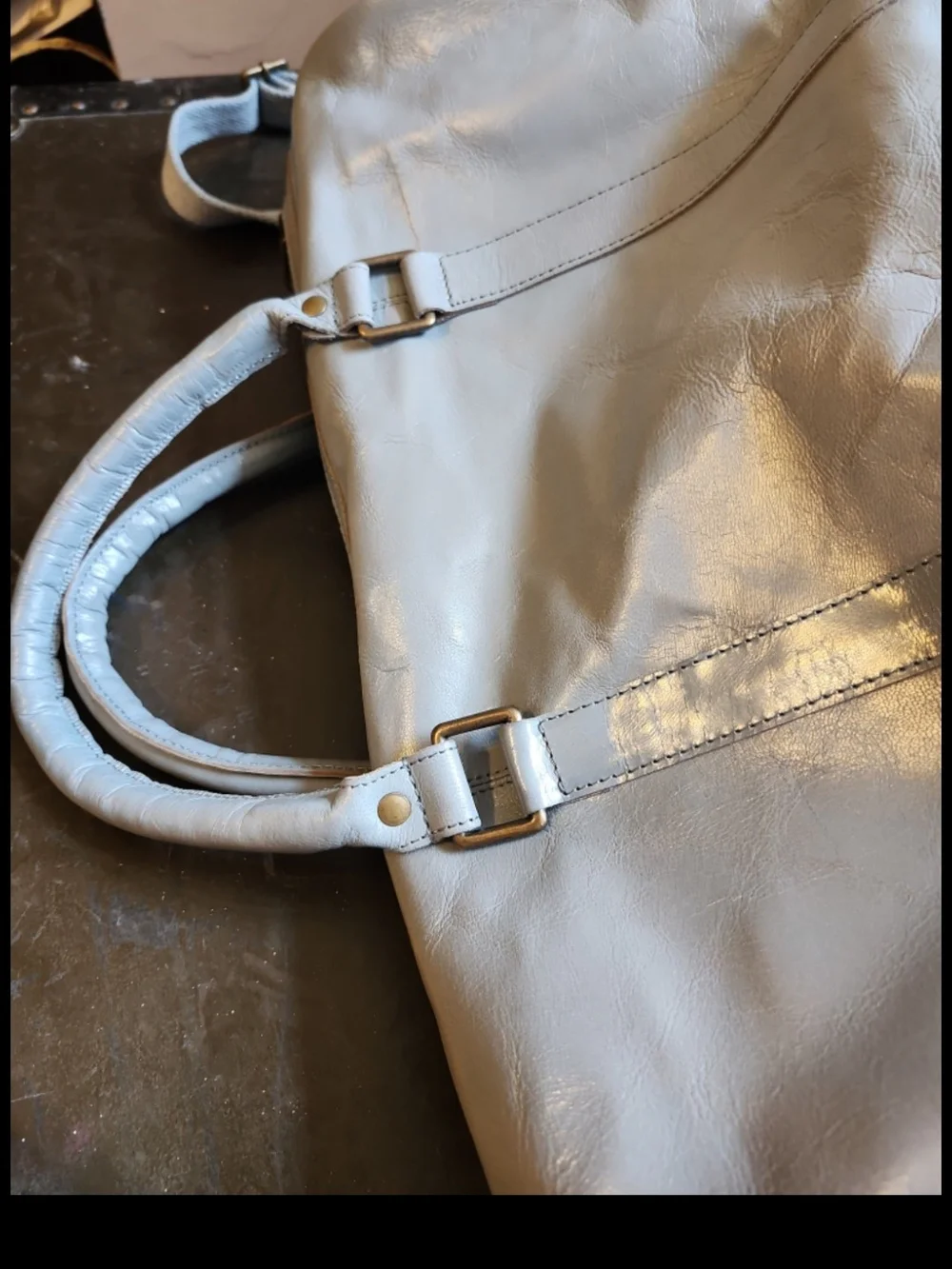 N/A stylish light
